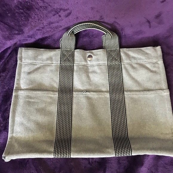 Hermes - Picture 3 of 7